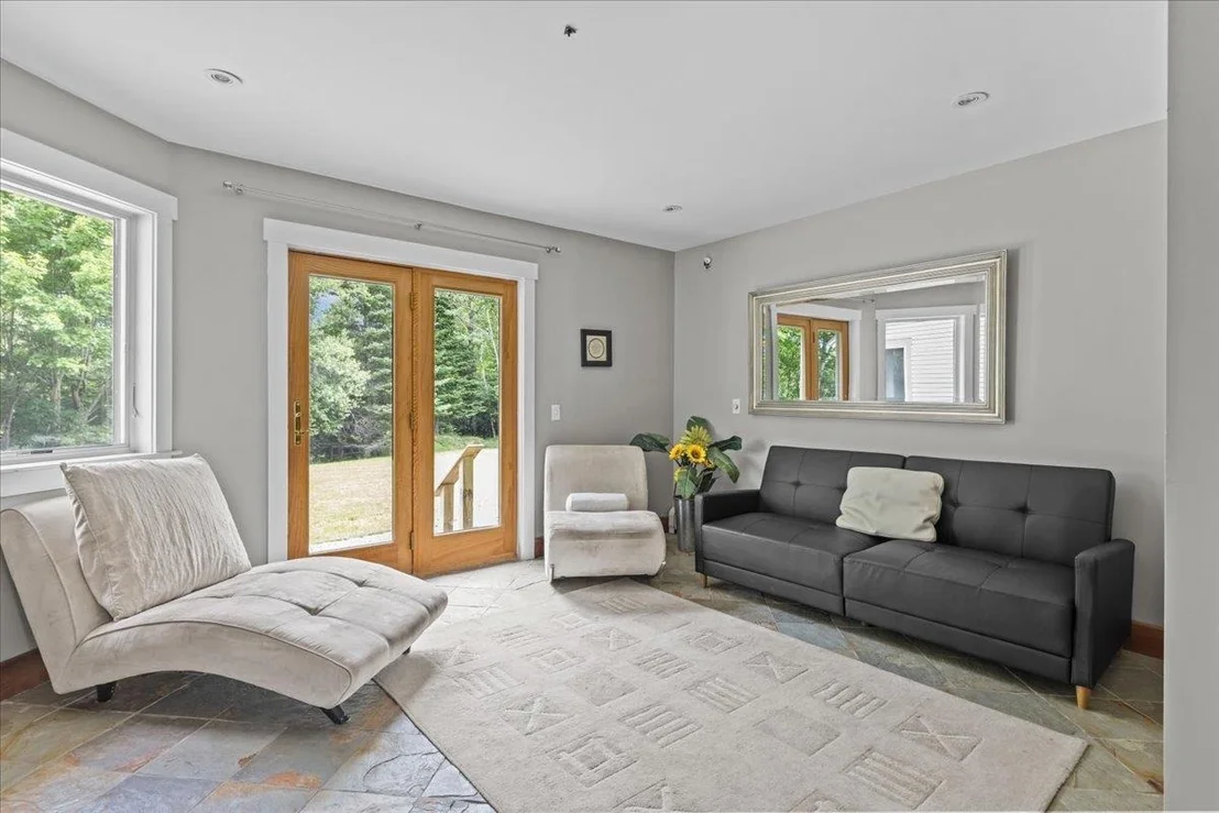 Photo of 340 Worcester Ridge