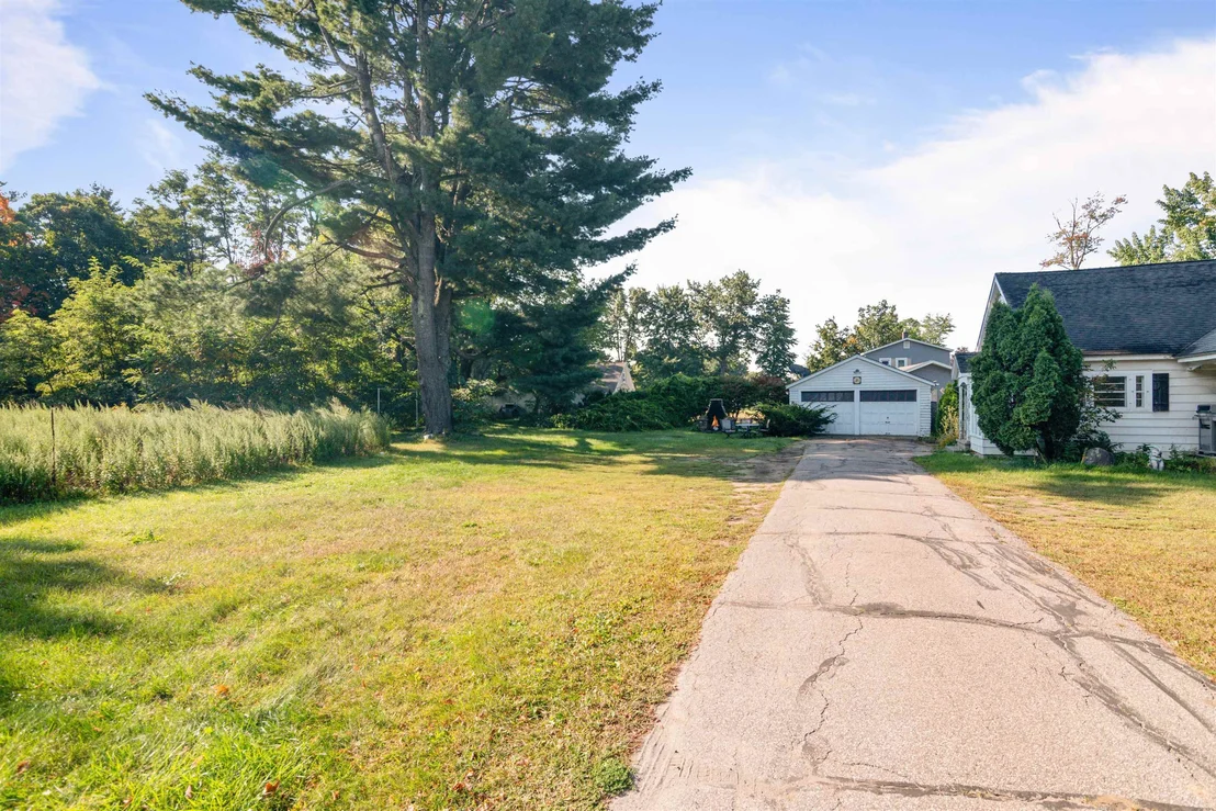 Photo of 5124 Williston
