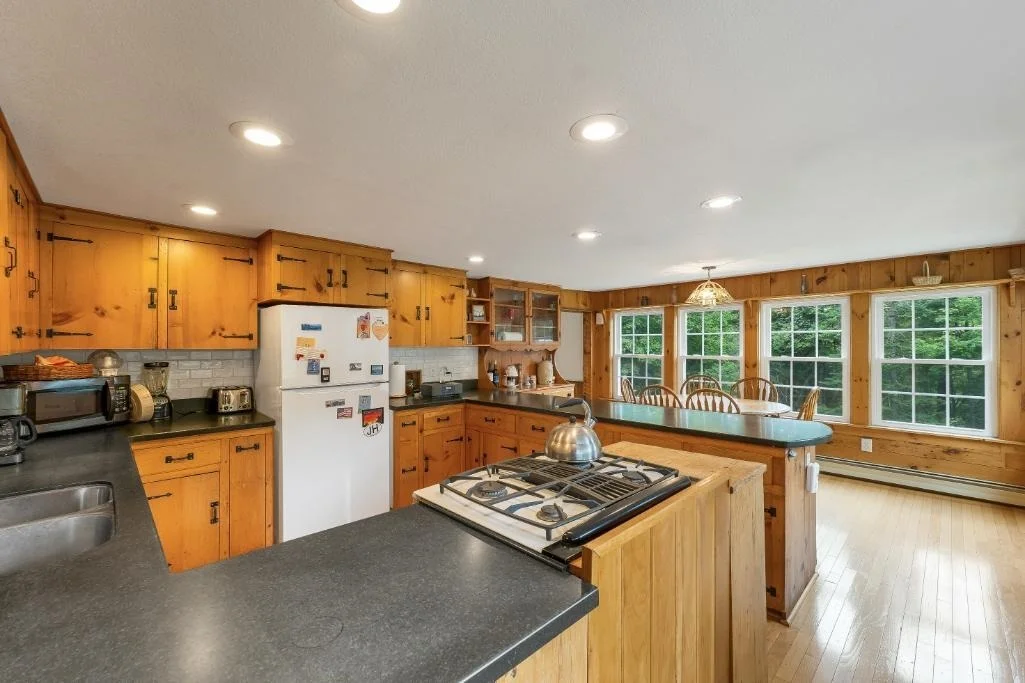 Photo of 533 Ellsworth Hill