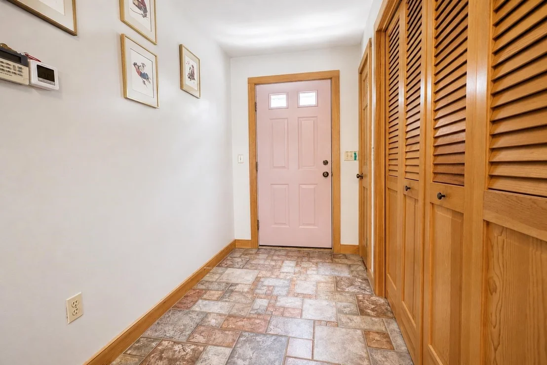 Photo of 52 Long Sands