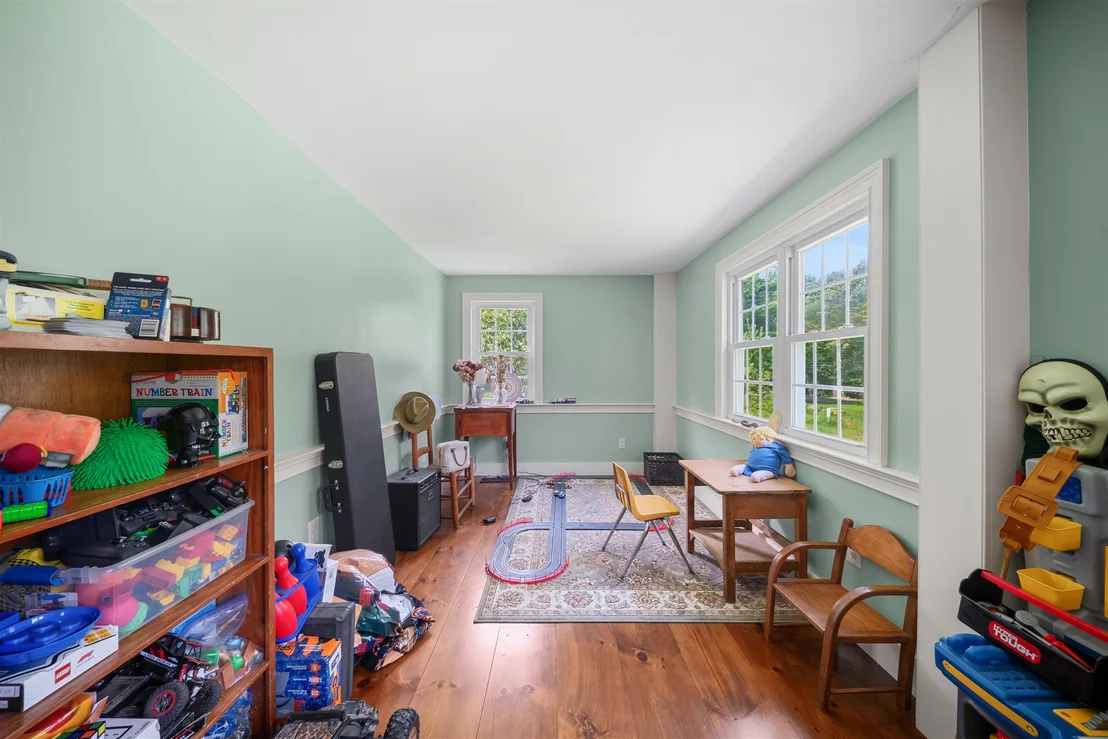 Photo of 164 Mason
