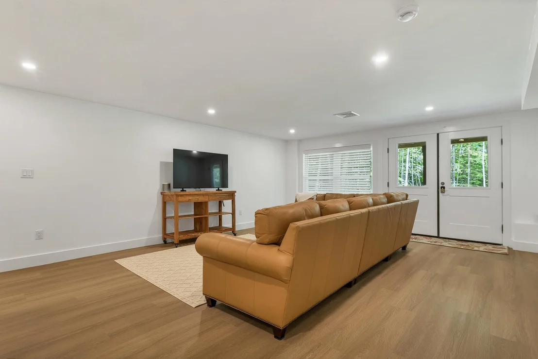 Photo of 1341 Cherry Valley