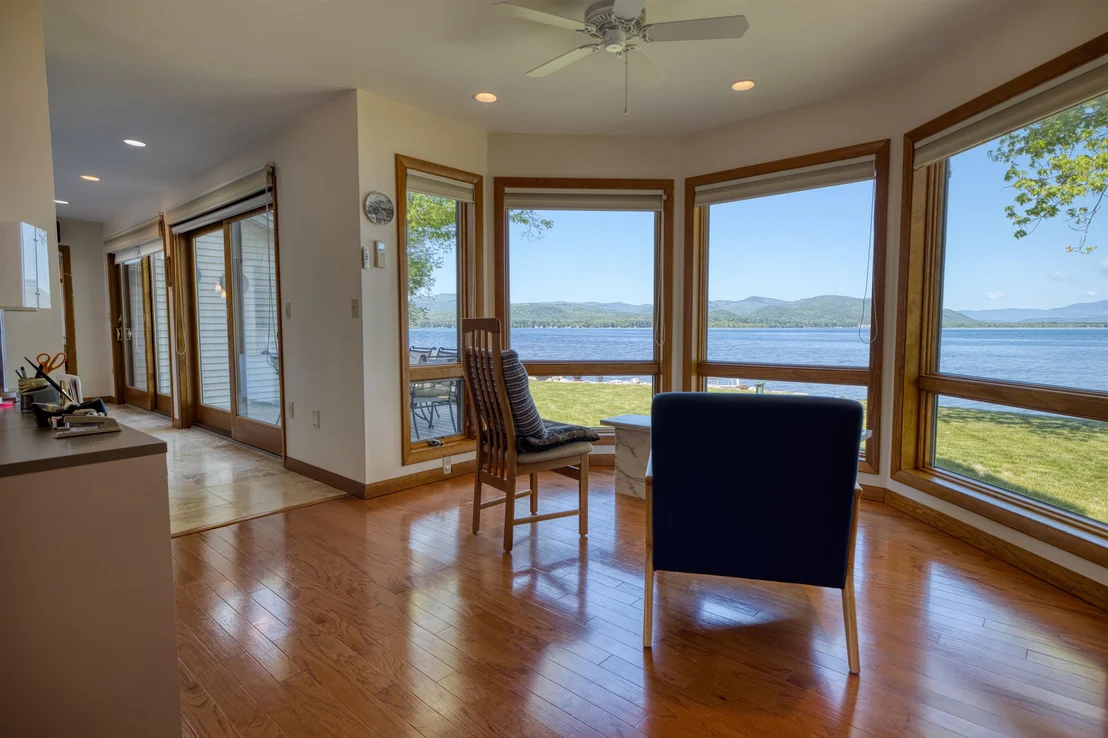 Photo of 44 Long Sands