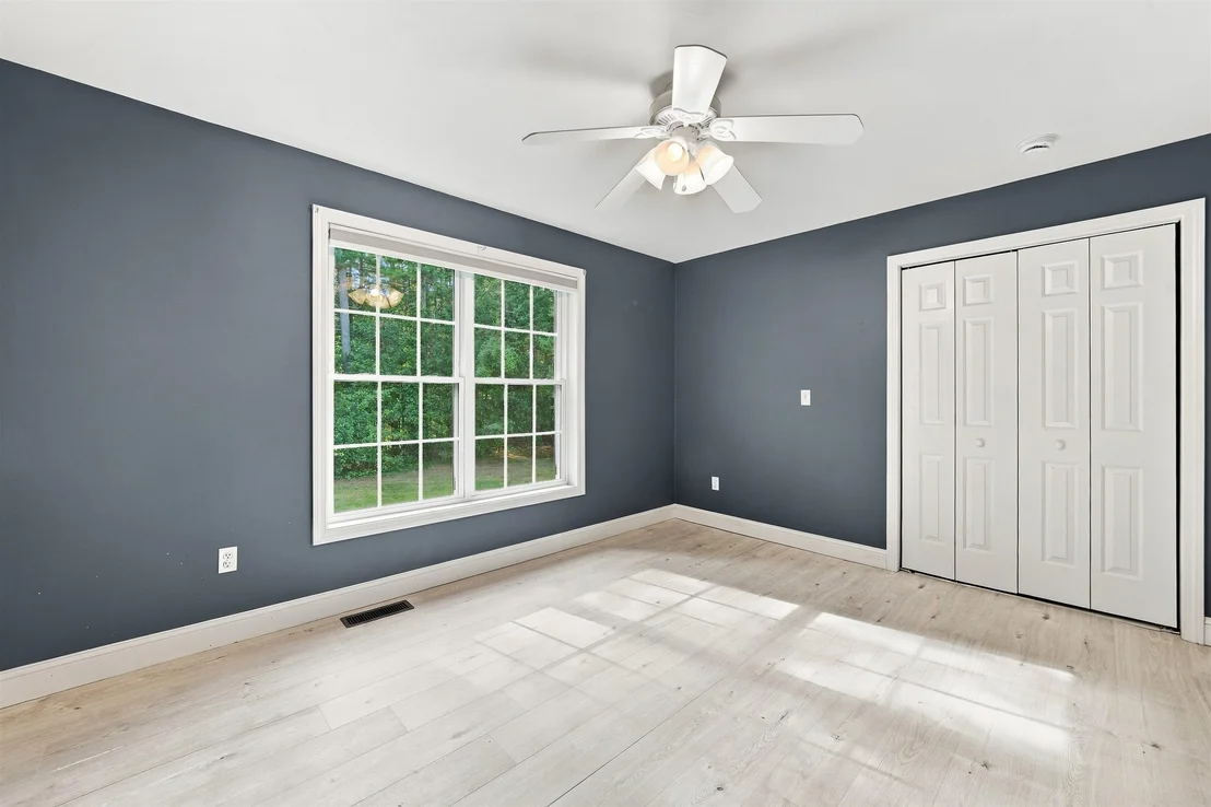 Photo of 13 Longview