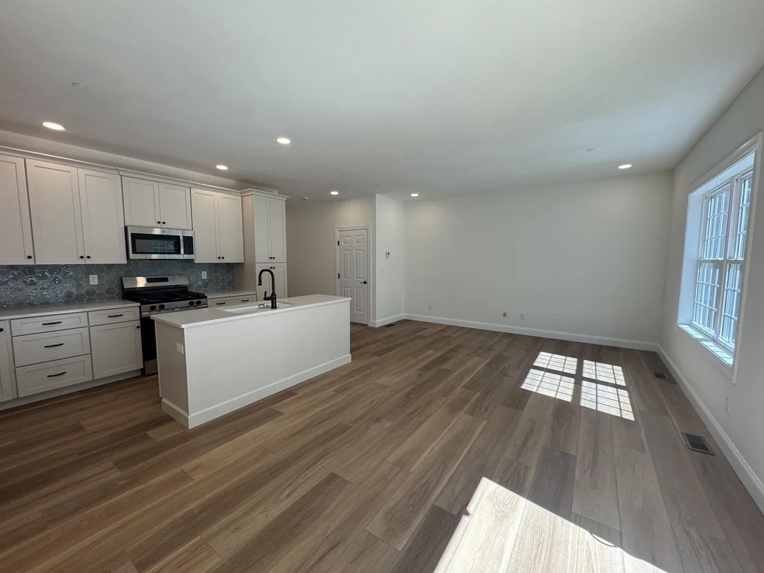 Photo of 5A Dearborn