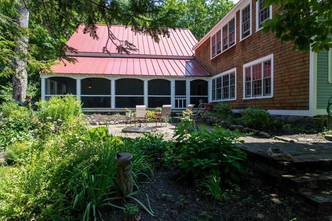 Photo of 83 Walnut