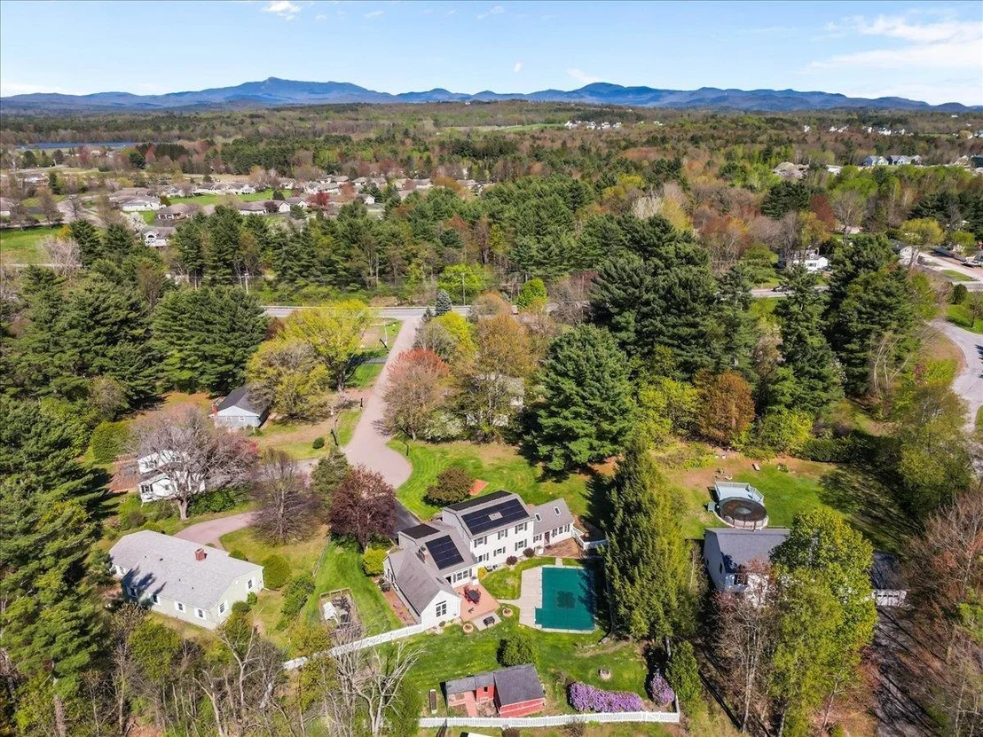 Photo of 67 Pinecrest