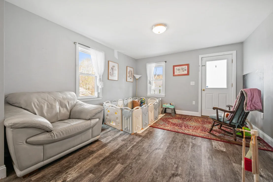 Photo of 193 Willow