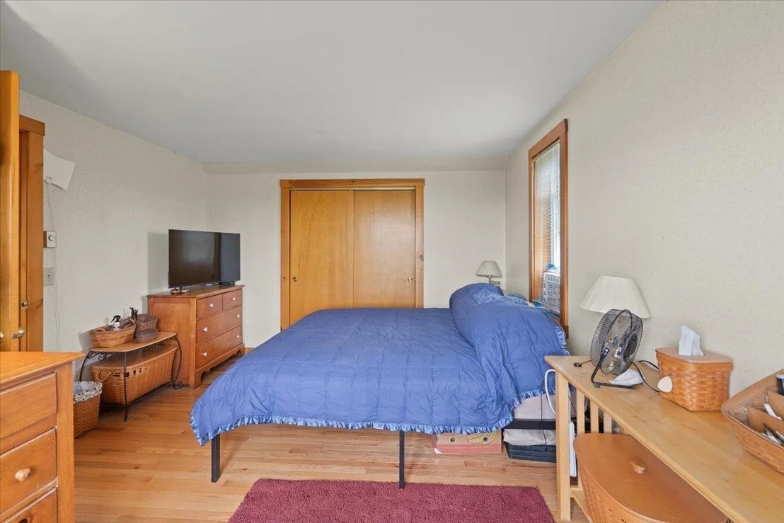 Photo of 1297 Tower