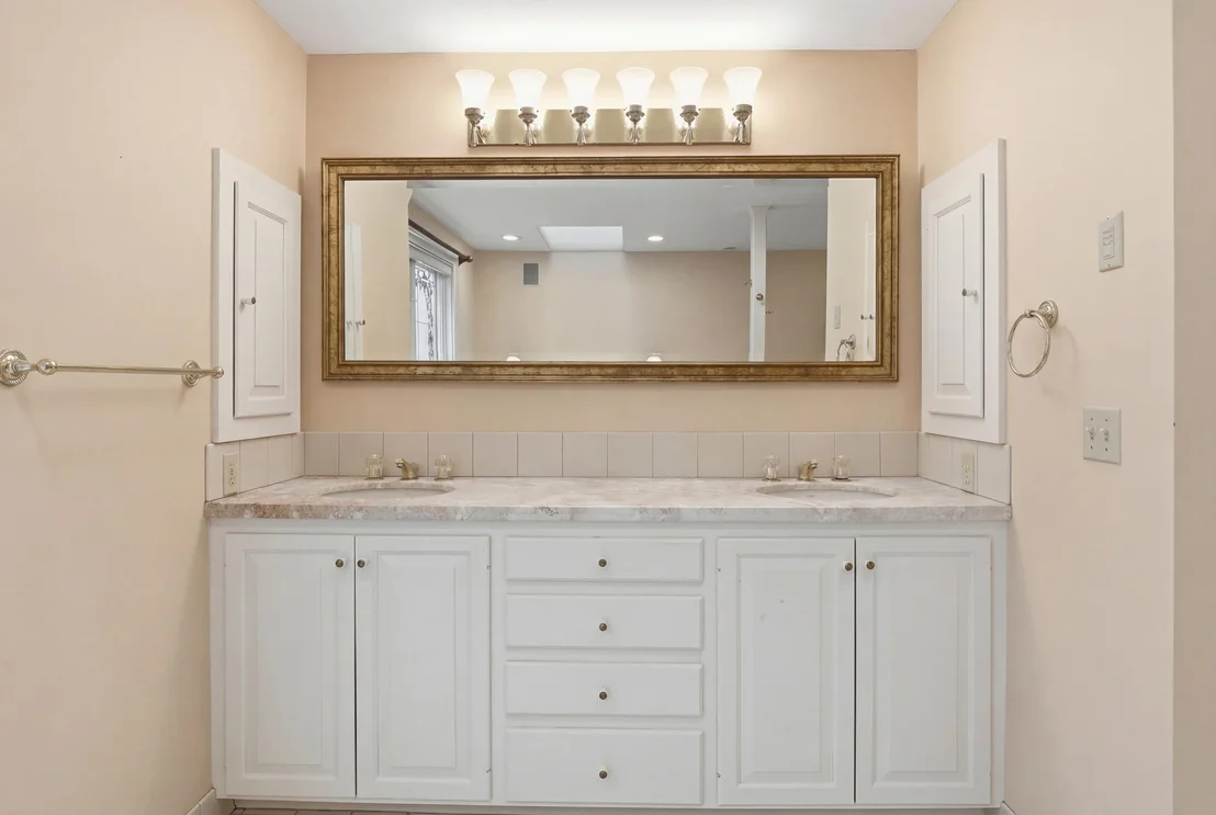 Photo of 63 Ridge