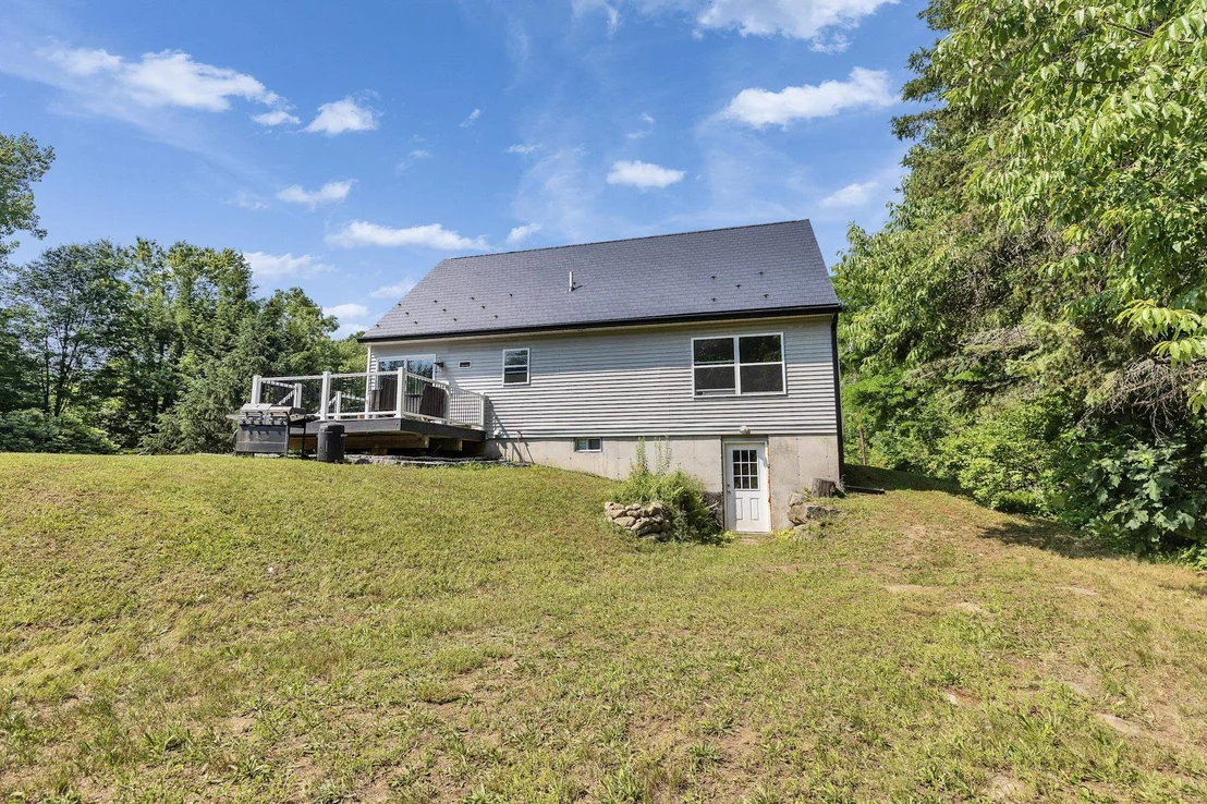 Photo of 229 Back Ashuelot