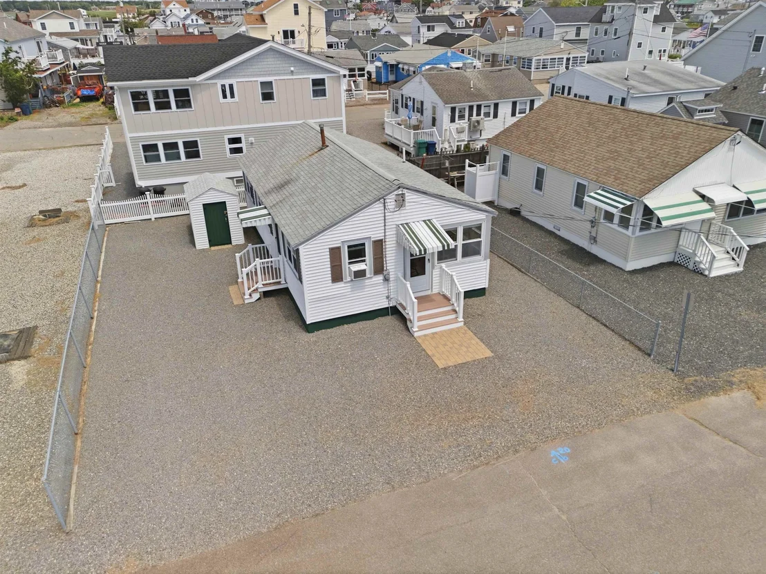Photo of 20 Jo-Ann