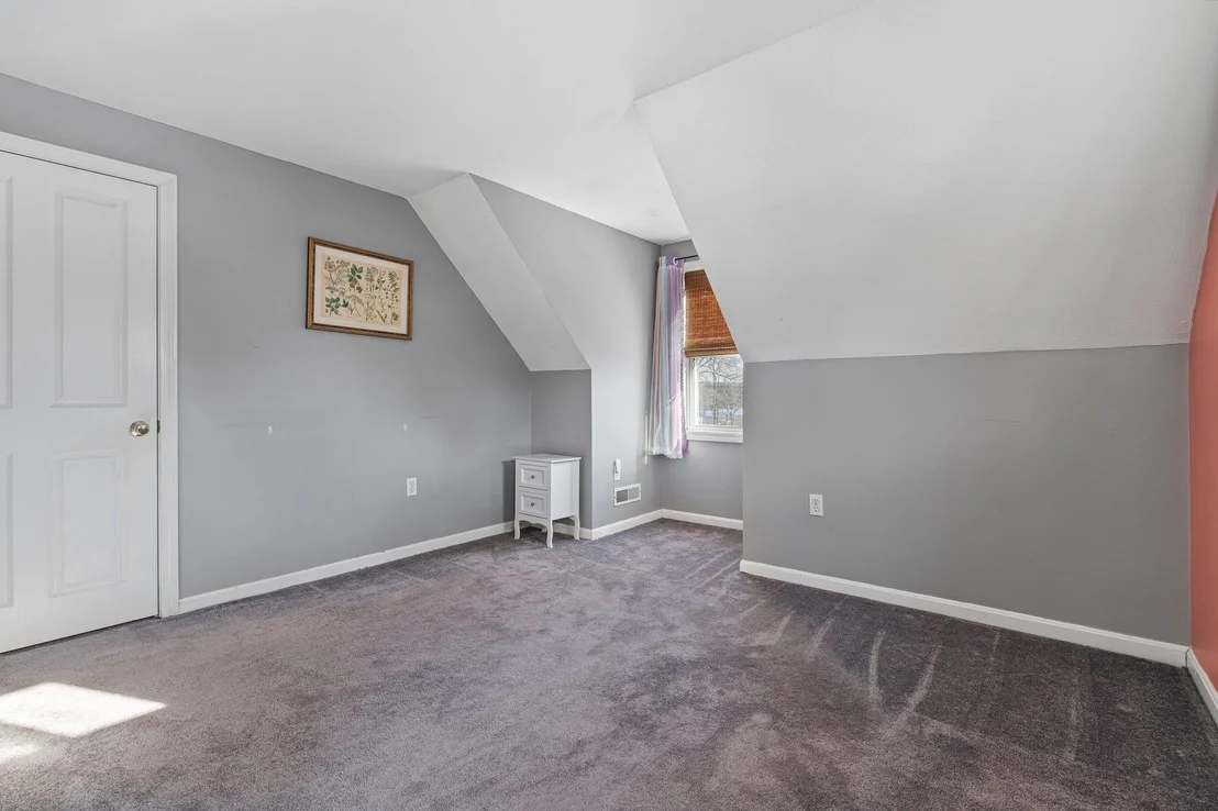 Photo of 38 High