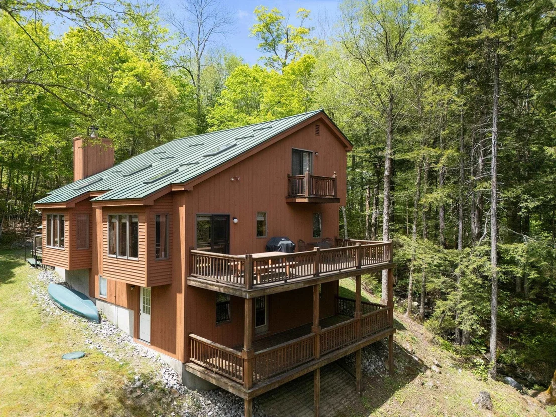 Photo of 34 Ellis Brook
