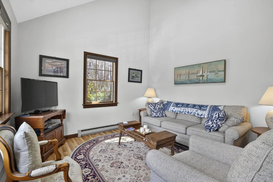 Photo of 121 Chestnut