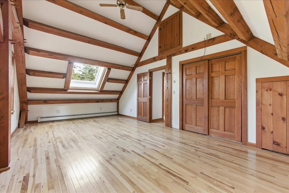 Photo of 1378 Hallstrom
