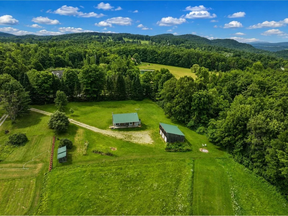 Photo of 150 Piney Woods