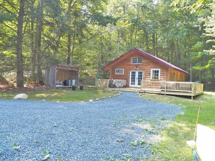Photo of 116 Beaver Lake