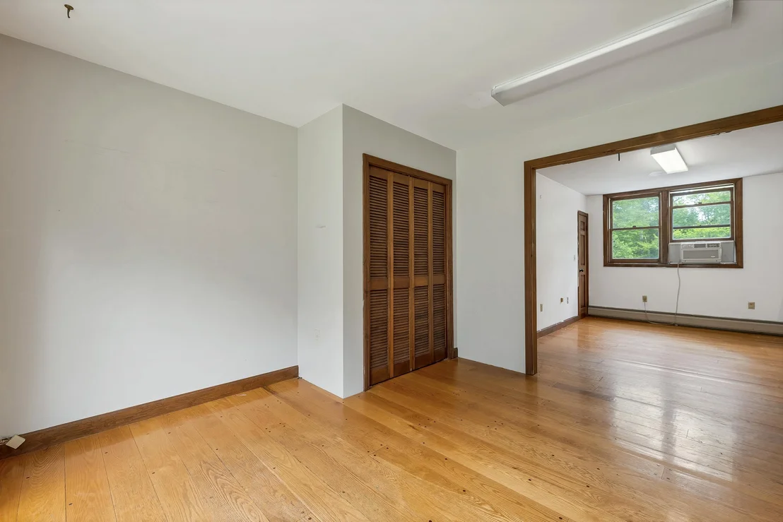 Photo of 263 Upper Troy