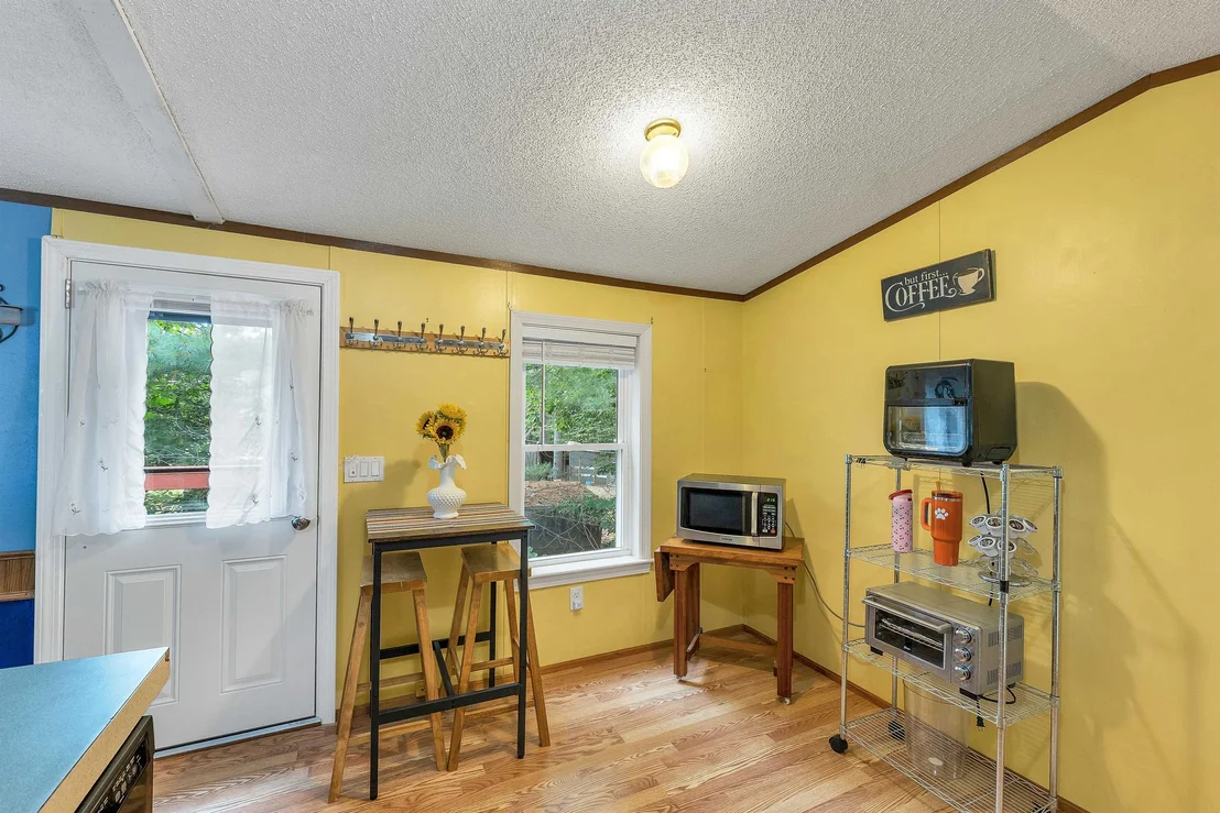 Photo of 5 Walnut