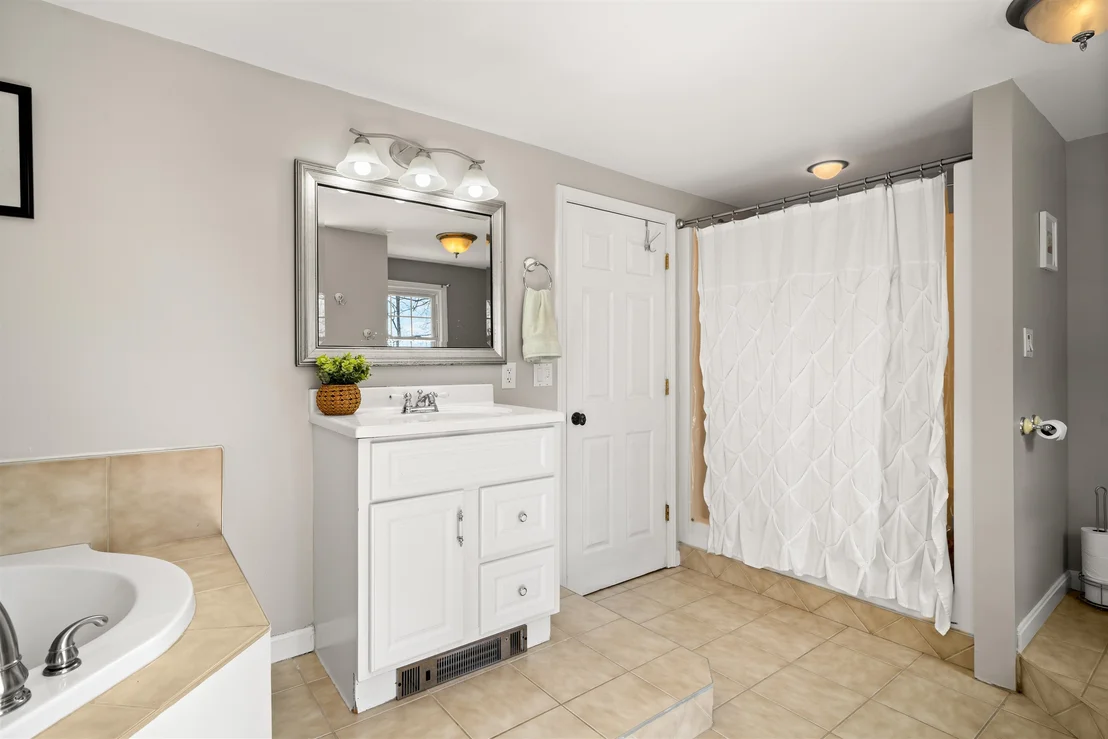 Photo of 104 Joppa