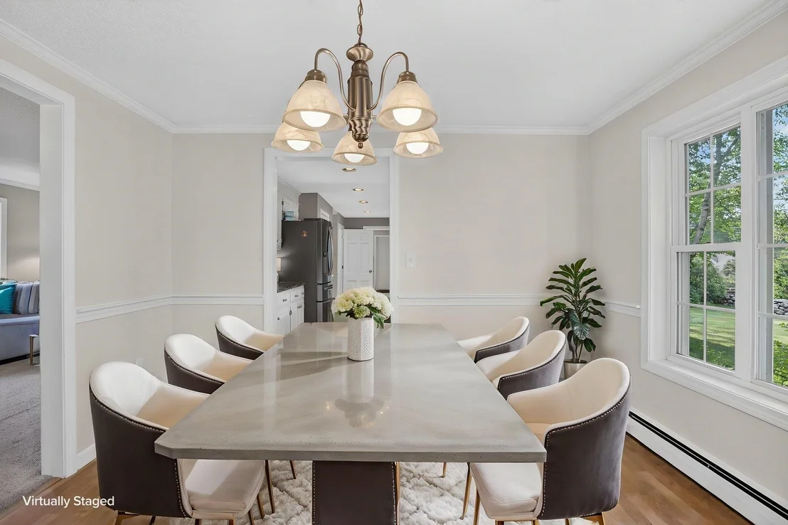 Photo of 2 Queensway