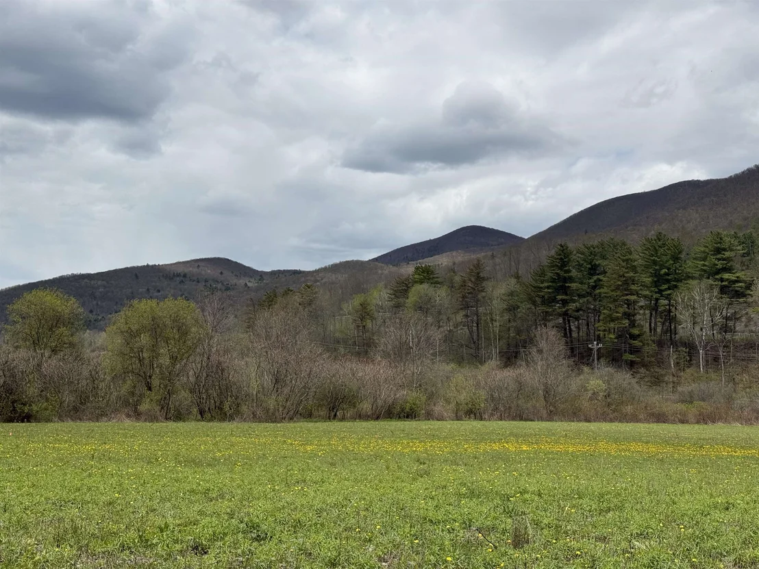 Photo of 00 Castleton