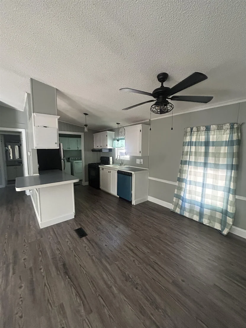 Photo of 7 Hemlock