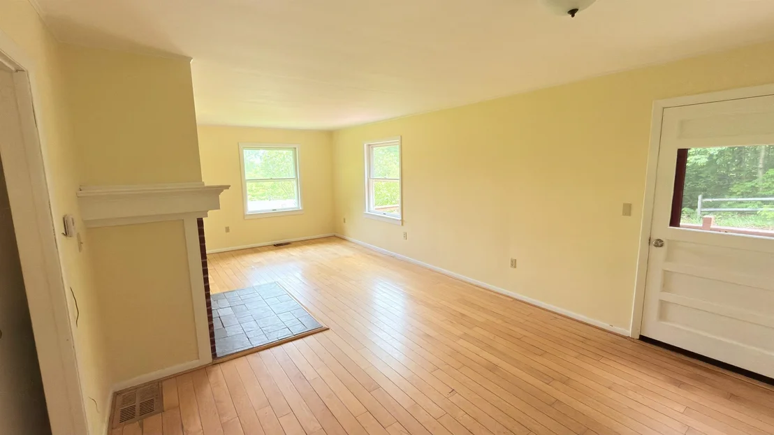 Photo of 699 Glenbrook