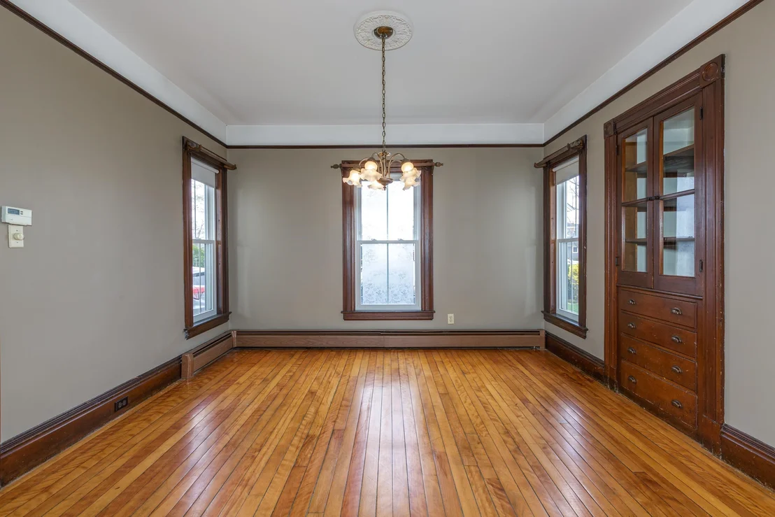 Photo of 8 Princeton