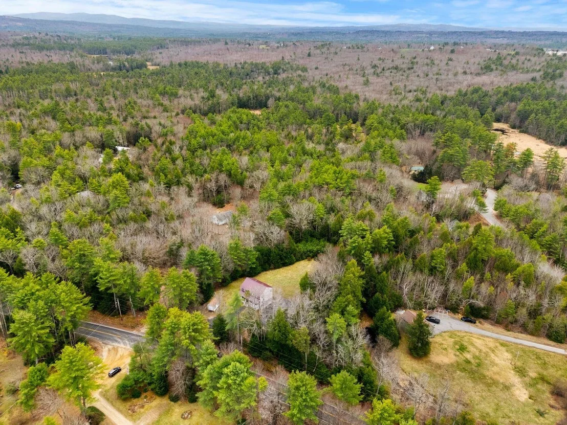 Photo of 496 Loudon