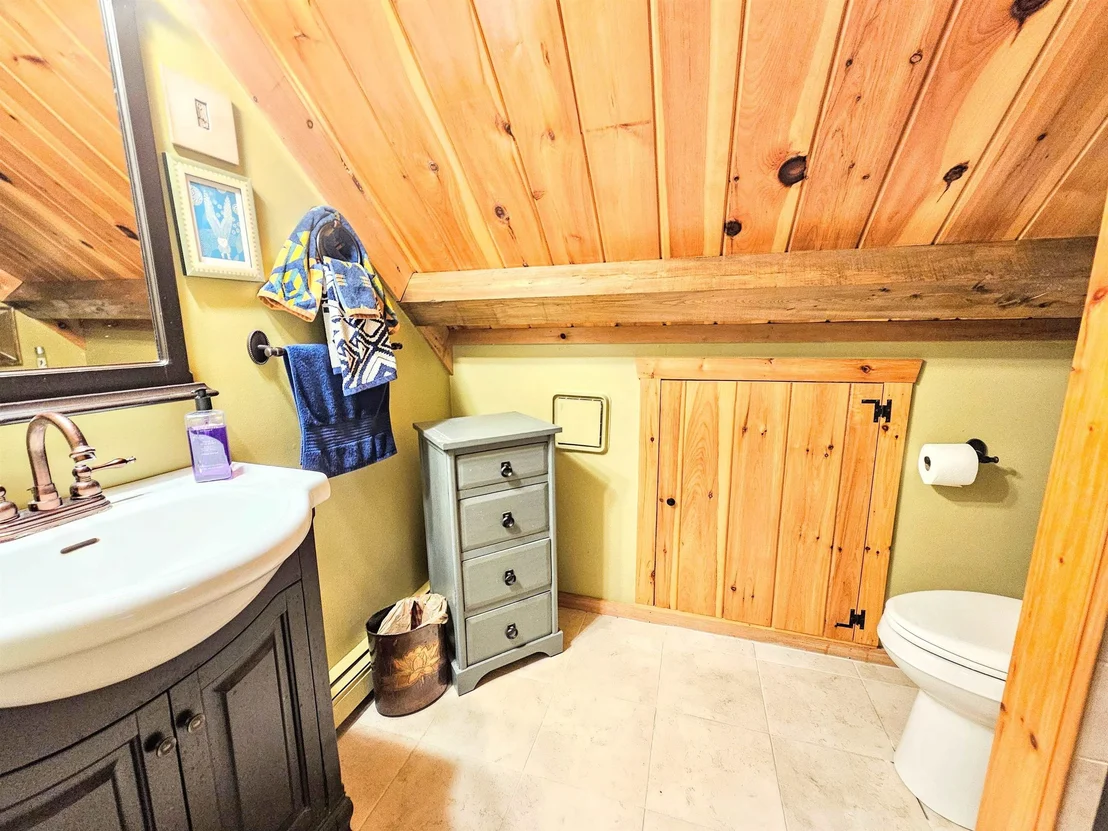 Photo of 1422 Merrifield