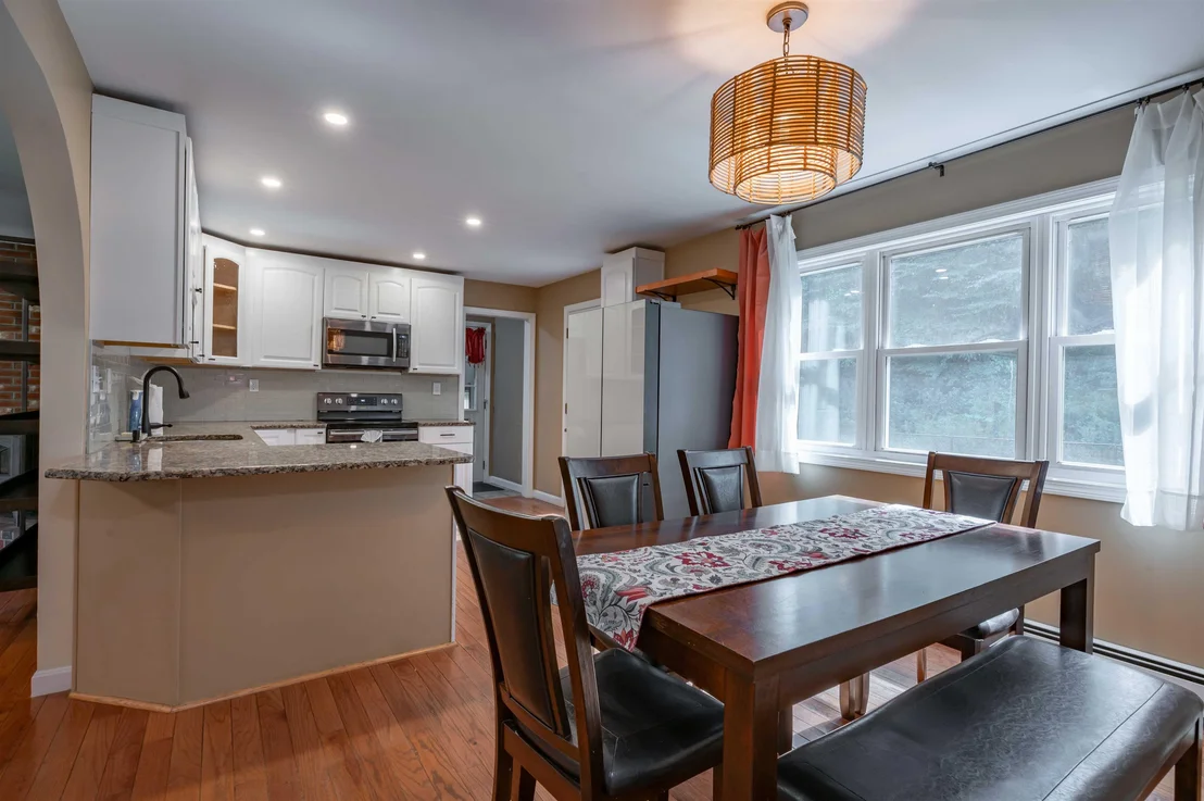 Photo of 22 Roblin