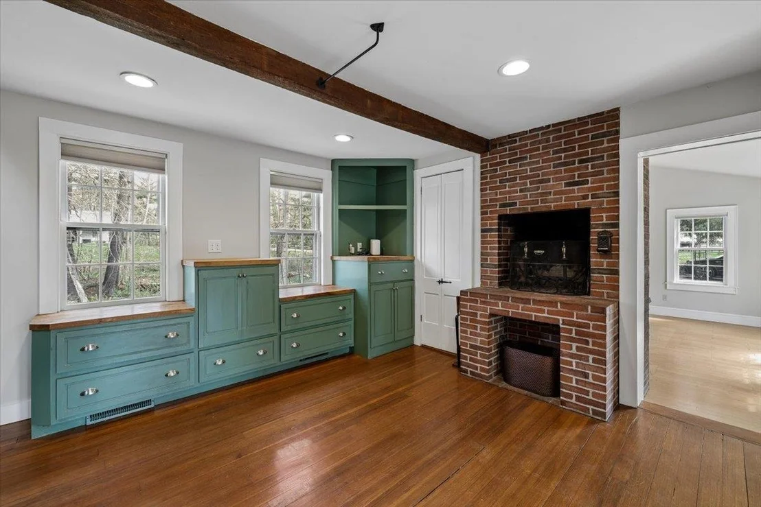 Photo of 2 Mack Hill