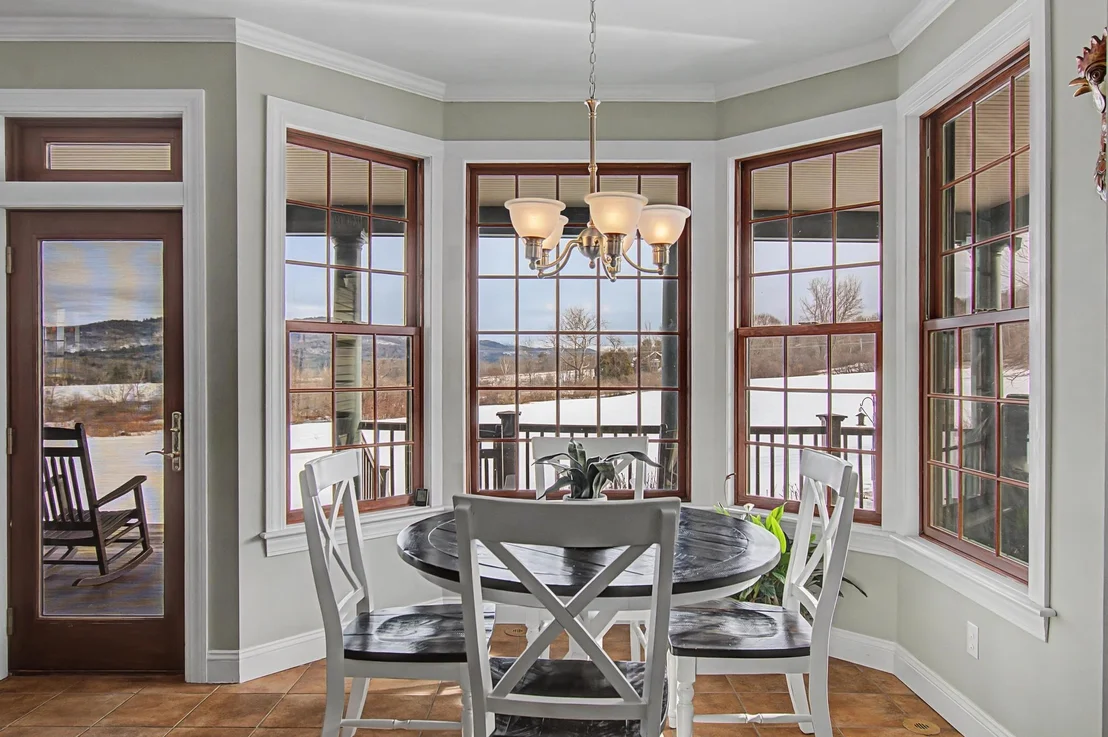 Photo of 4517 Oak Hill