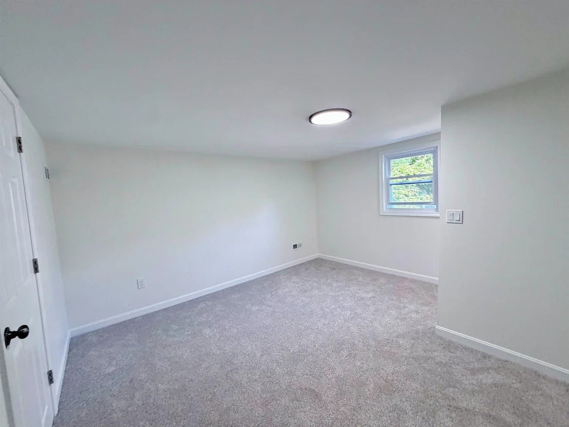Photo of 35 Highland