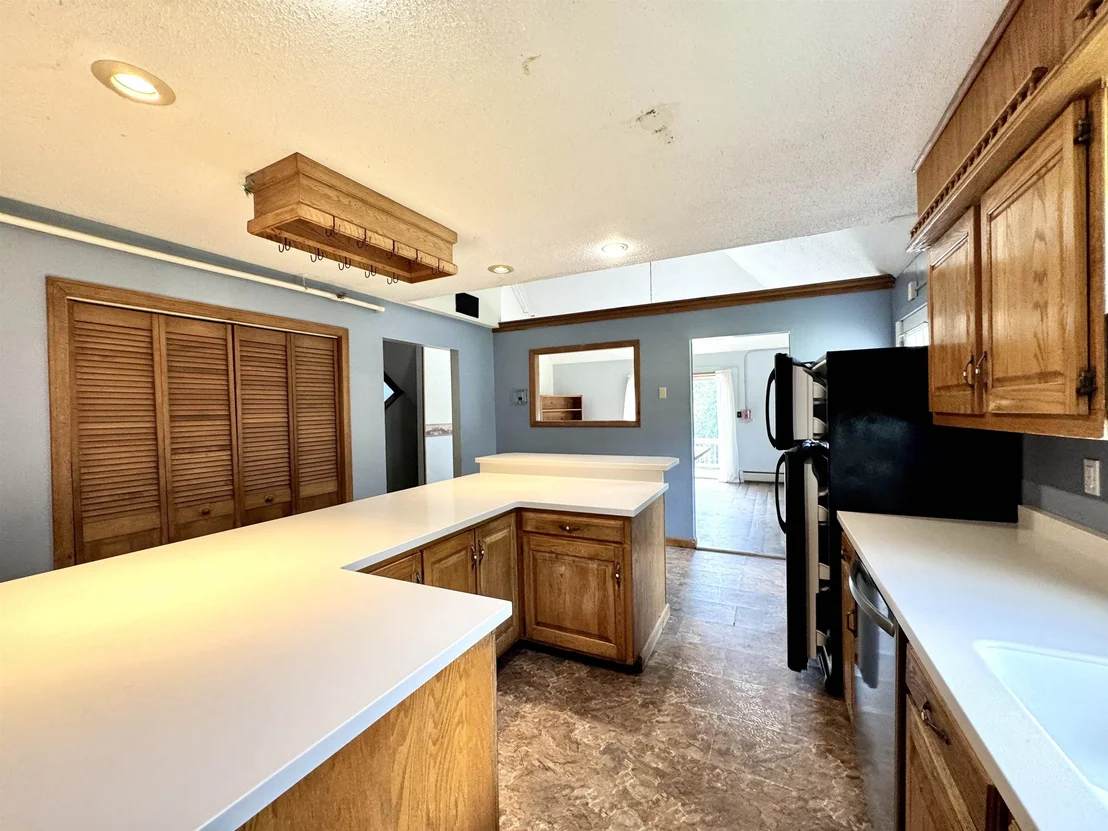 Photo of 18 Stoddard