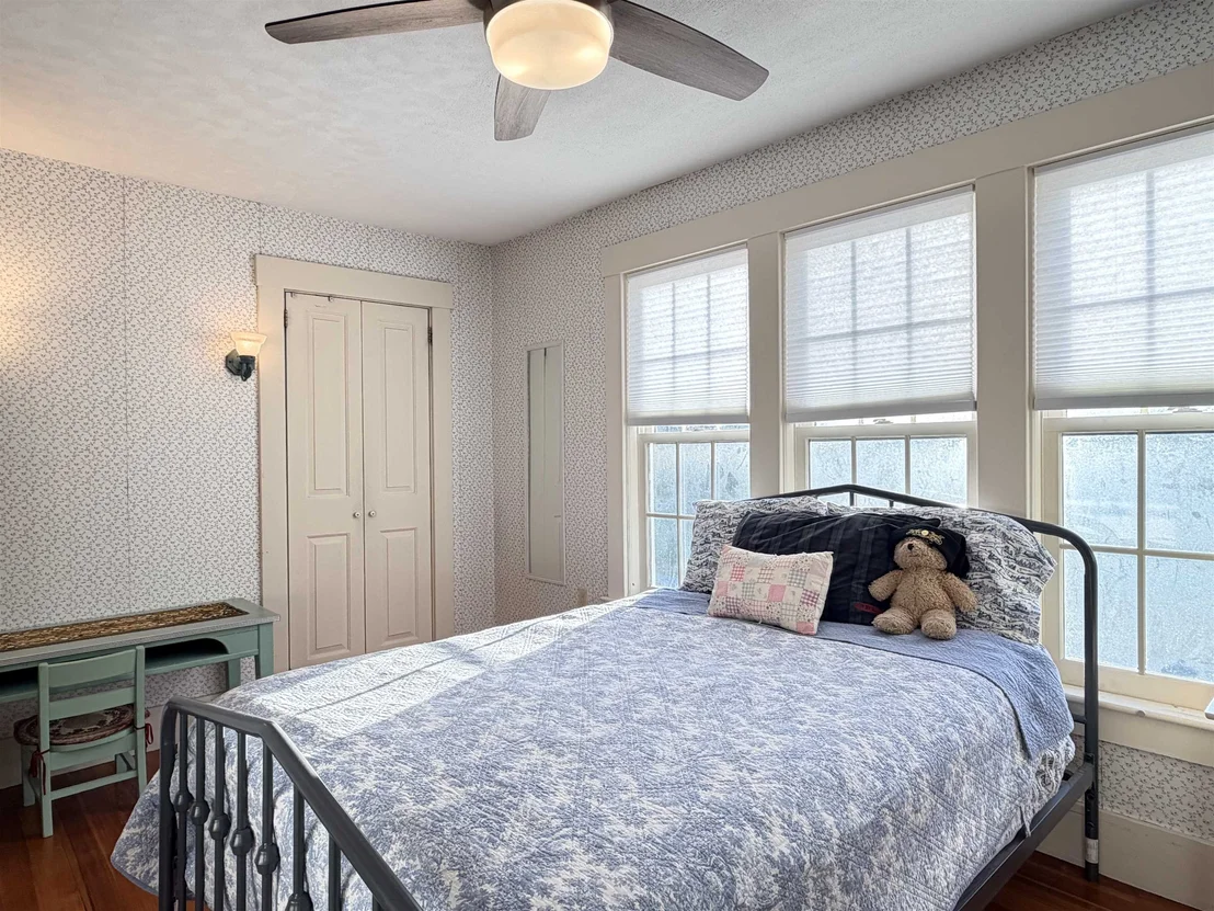 Photo of 34 Edgewood