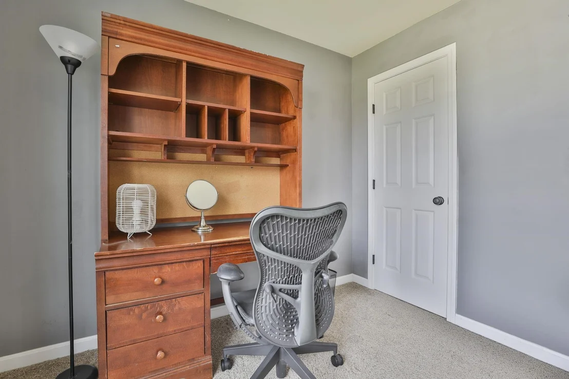 Photo of 5 Acton