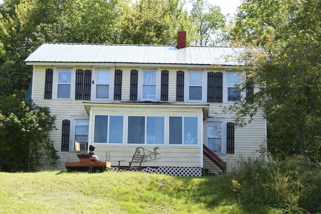 Photo of 765 Lancaster