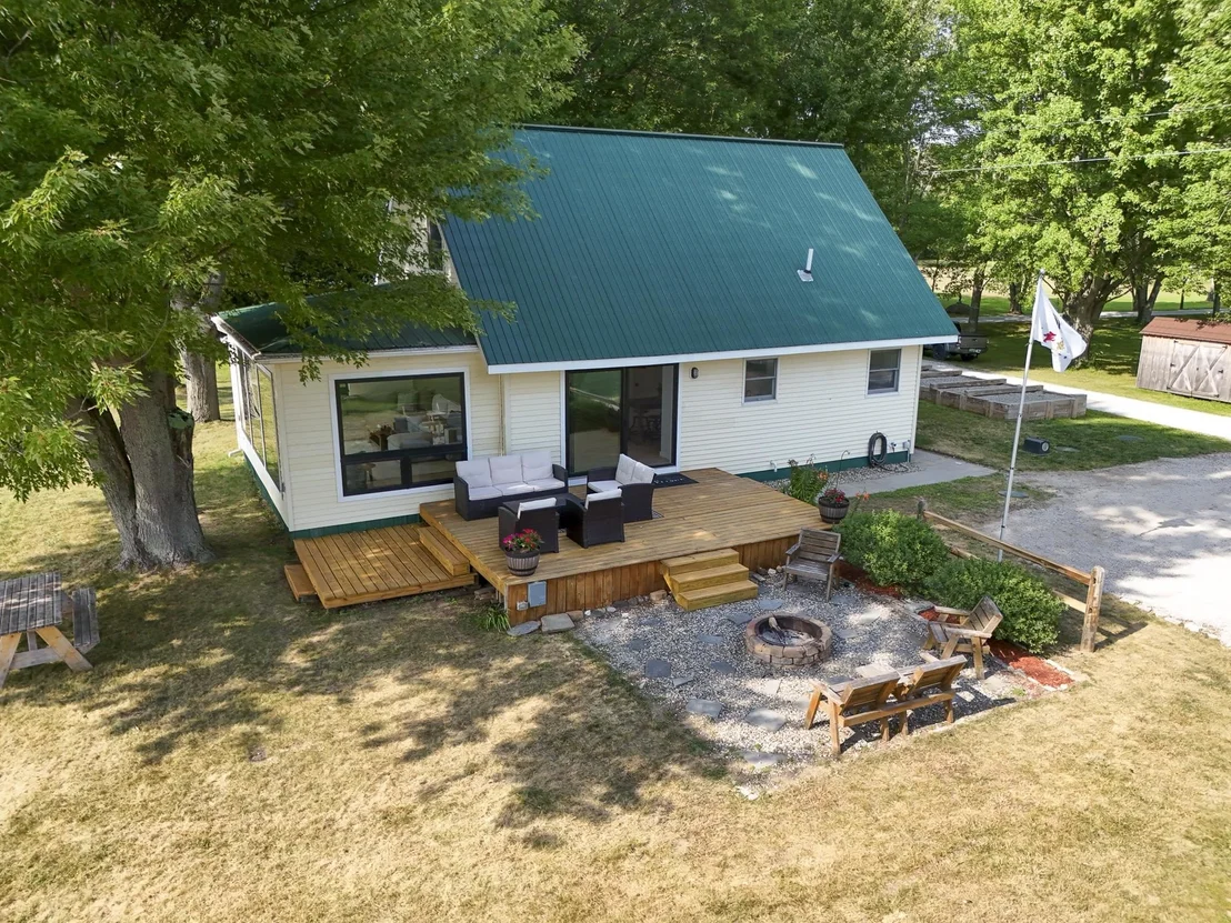Photo of 502 Duck Point