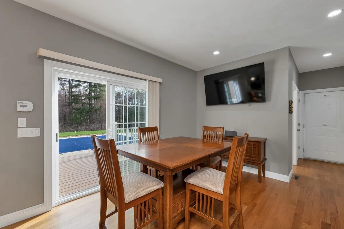 Photo of 26 Lamplighter