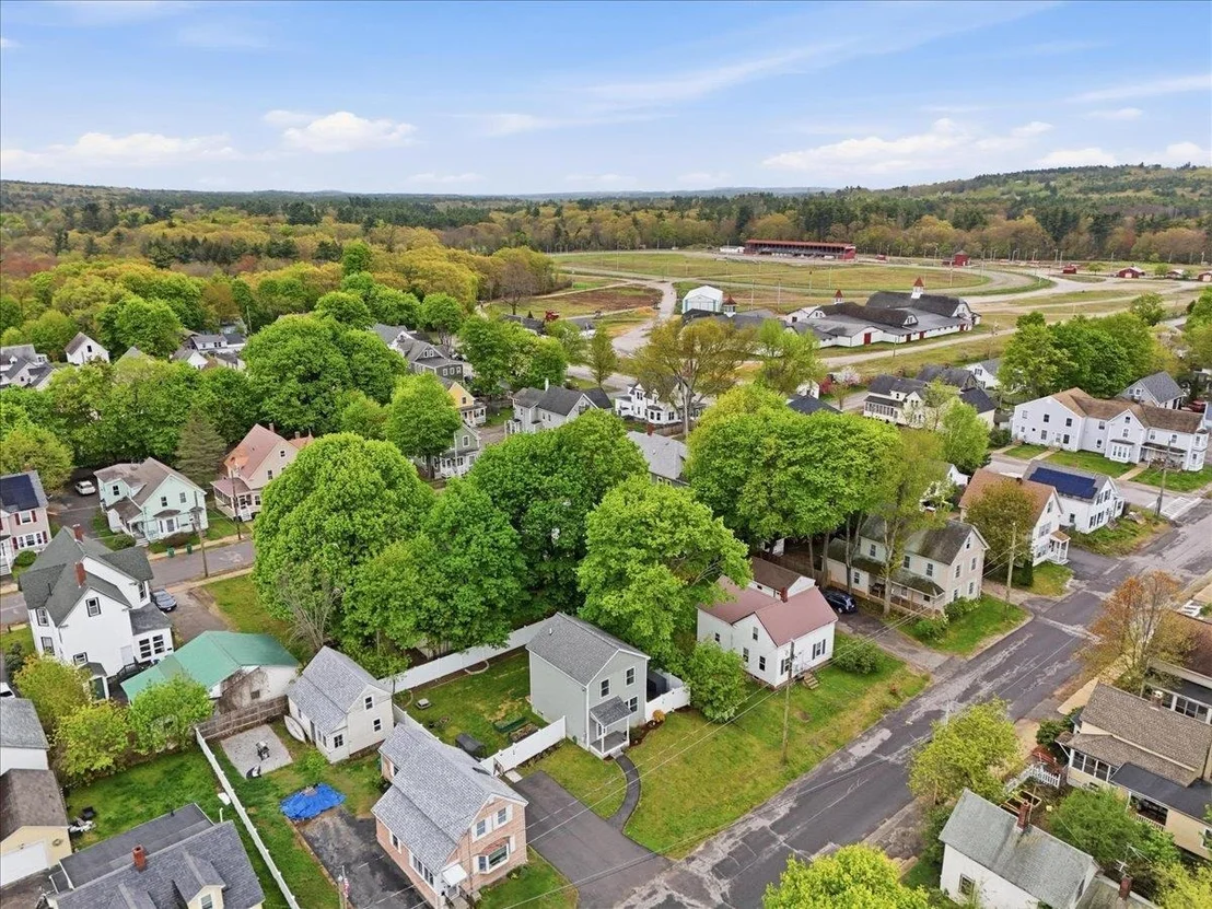 Photo of 60 Pine