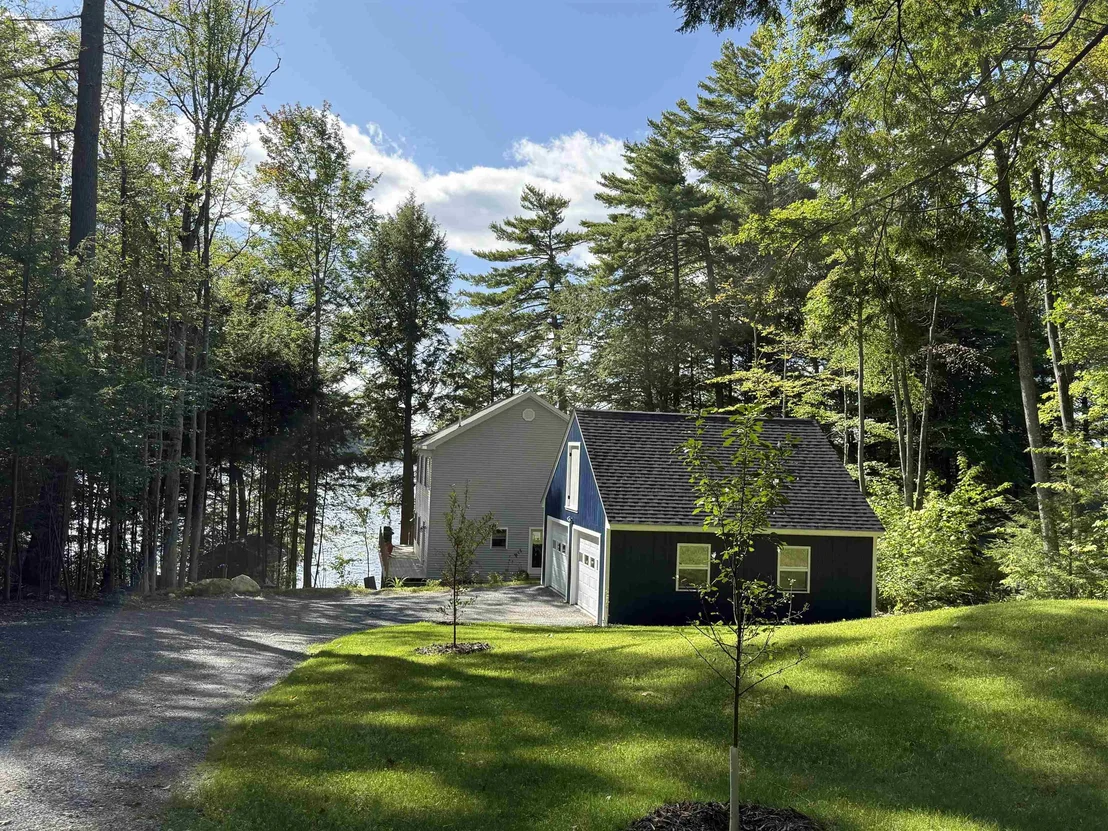 Photo of 103 Corno