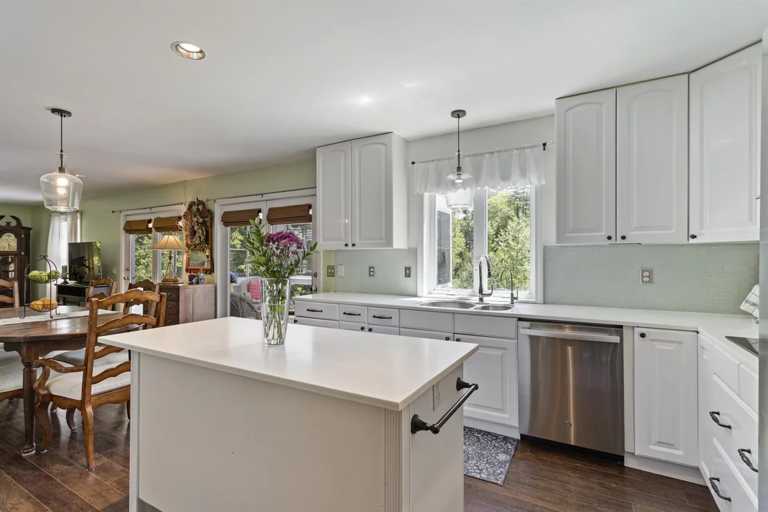 Photo of 15 Kelso