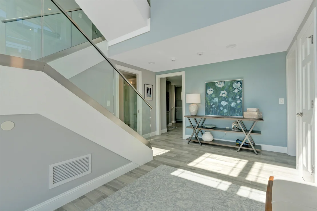 Photo of 741 Ocean