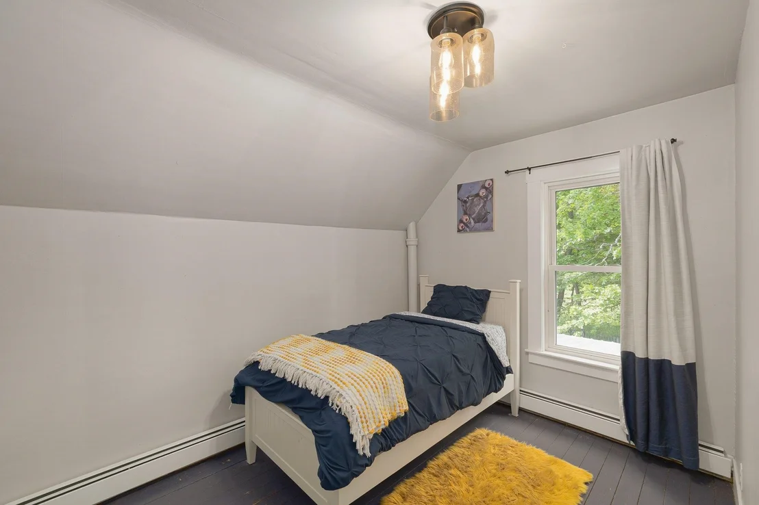Photo of 6 Weston