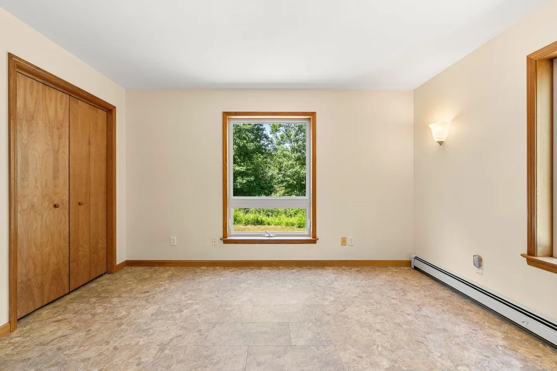 Photo of 33 Mountain View