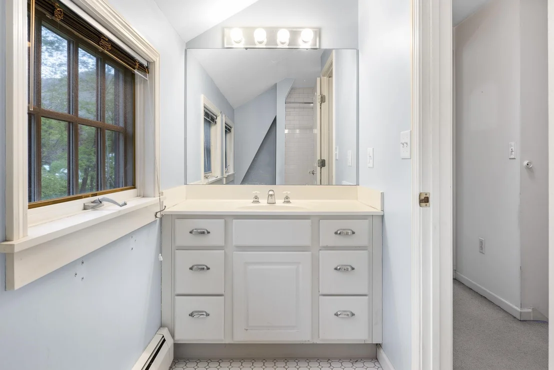 Photo of 136 Fox Run