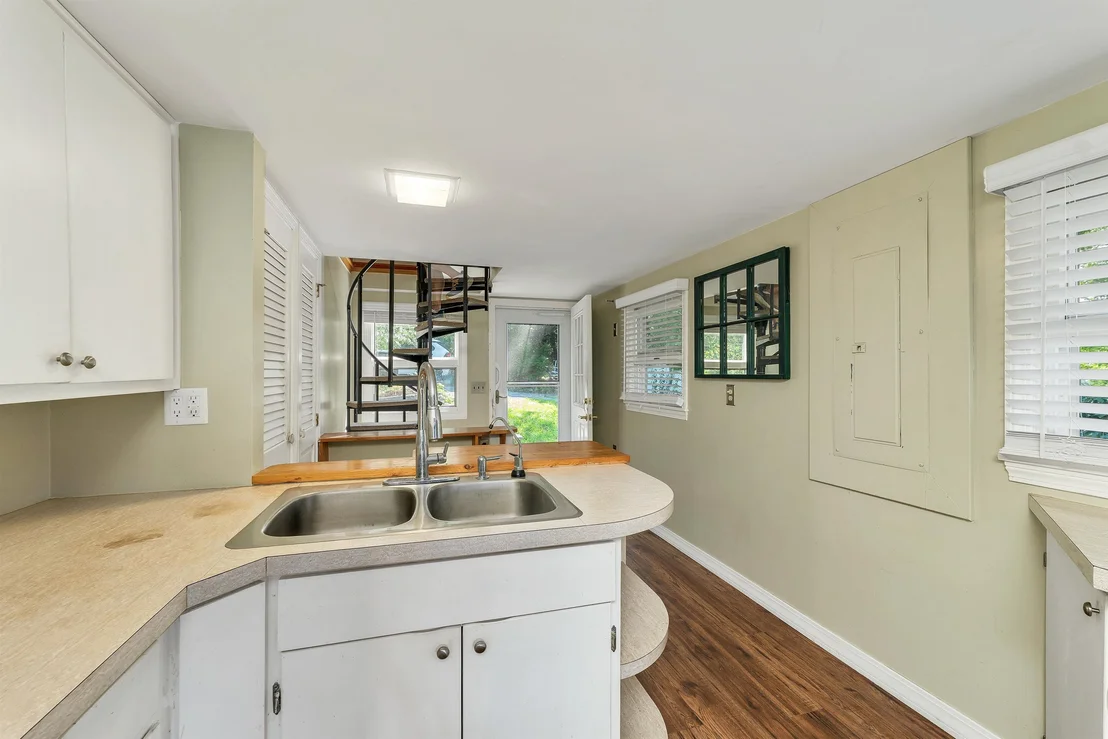 Photo of 93 Conleys Grove